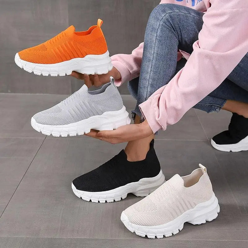 Women's Platform Casual Sneakers - D N A Fitness&Beauty